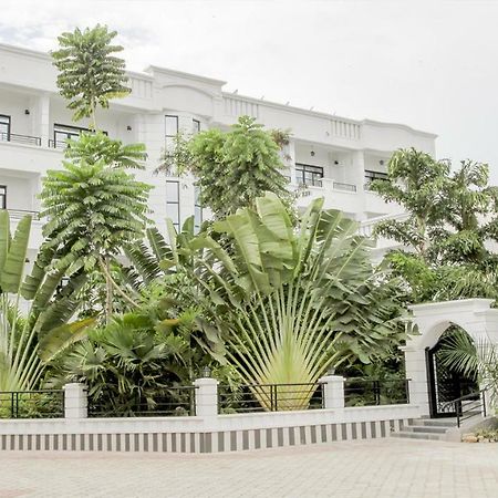 Hotel Kangaroo 부줌부라 외부 사진