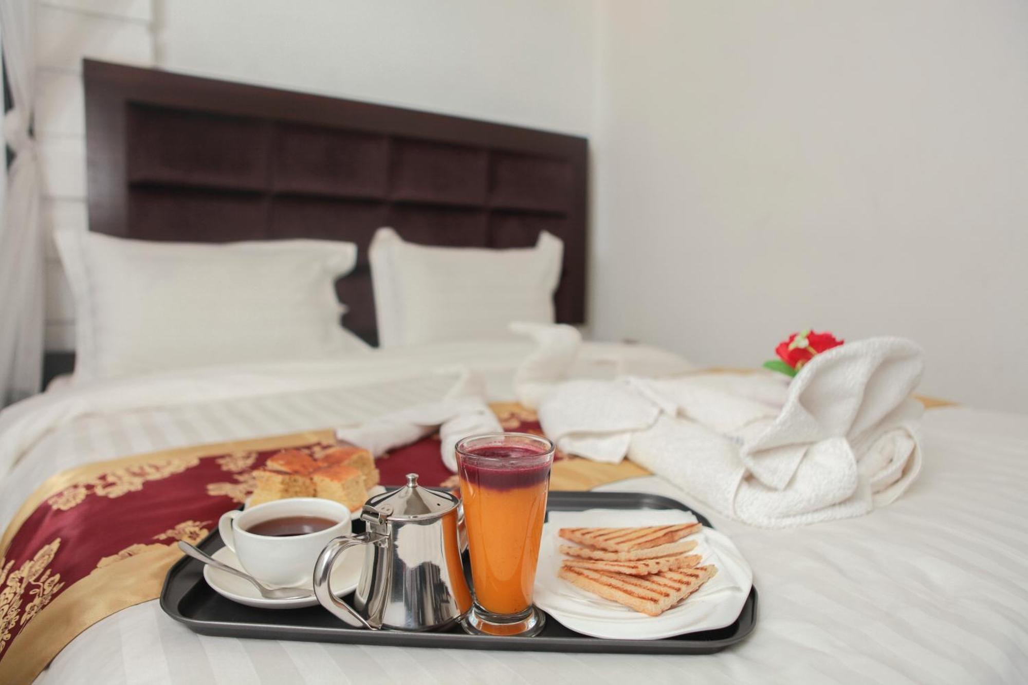 Hotel Kangaroo 부줌부라 외부 사진